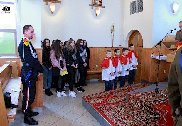 Wielki Piątek: liturgia Męki Pańskiej
