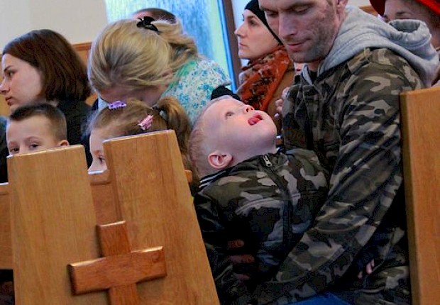 Wielki Piątek: liturgia Męki Pańskiej