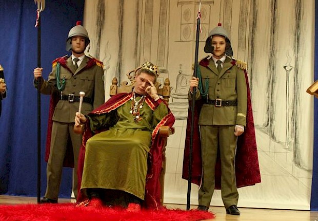 Jasełka i V Parafialny Przegląd Kolęd i Pastorałek