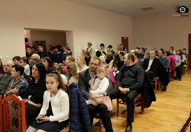 Jasełka i V Parafialny Przegląd Kolęd i Pastorałek