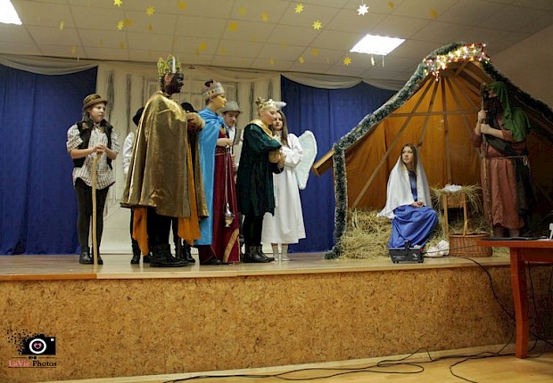 Jasełka i V Parafialny Przegląd Kolęd i Pastorałek