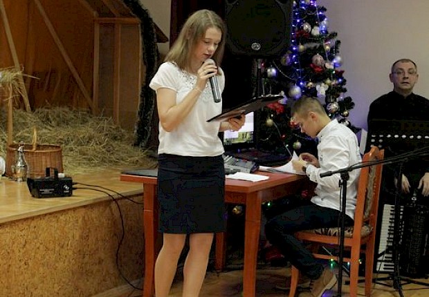 Jasełka i V Parafialny Przegląd Kolęd i Pastorałek