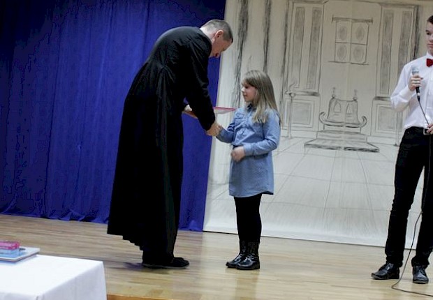 Jasełka i V Parafialny Przegląd Kolęd i Pastorałek