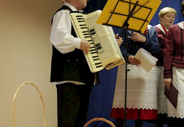 Jasełka i V Parafialny Przegląd Kolęd i Pastorałek