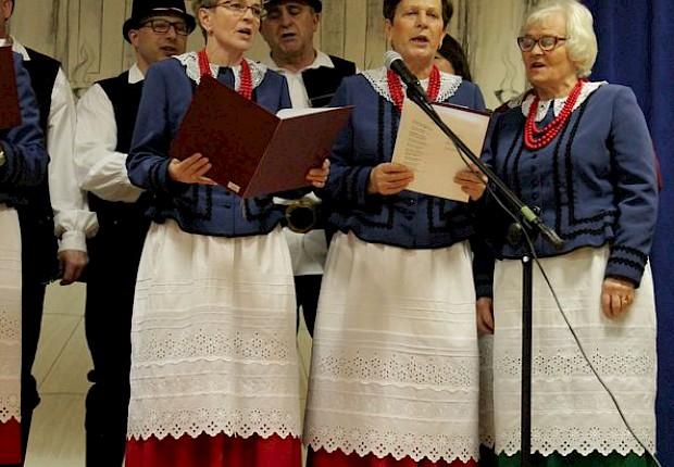Jasełka i V Parafialny Przegląd Kolęd i Pastorałek