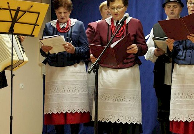 Jasełka i V Parafialny Przegląd Kolęd i Pastorałek