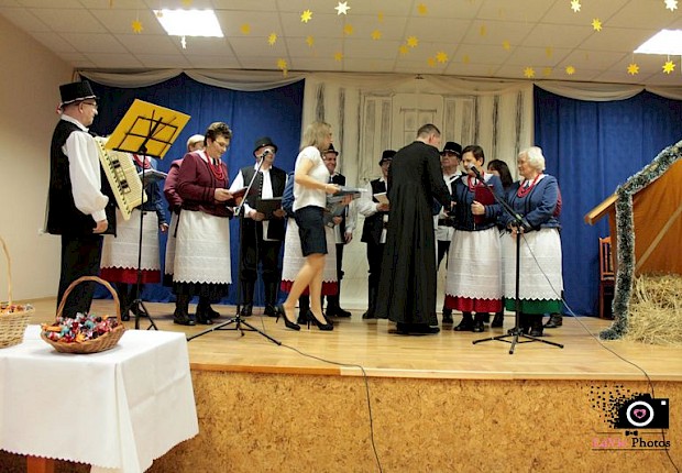 Jasełka i V Parafialny Przegląd Kolęd i Pastorałek