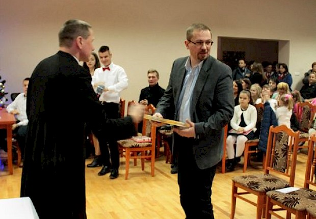 Jasełka i V Parafialny Przegląd Kolęd i Pastorałek