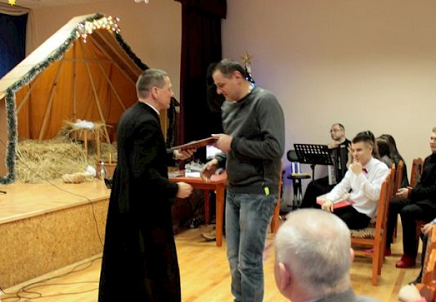 Jasełka i V Parafialny Przegląd Kolęd i Pastorałek