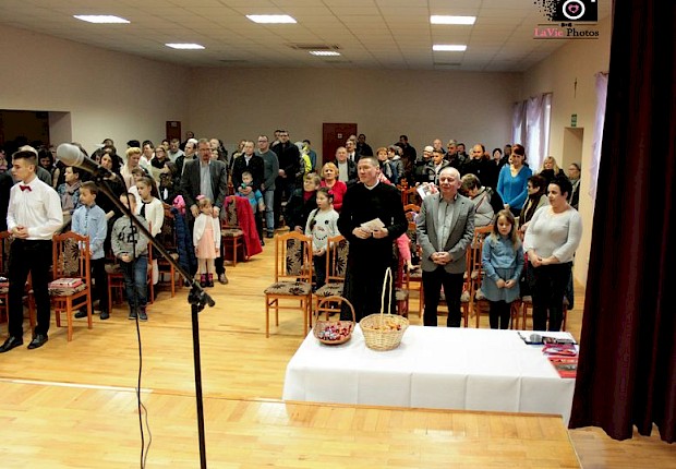 Jasełka i V Parafialny Przegląd Kolęd i Pastorałek