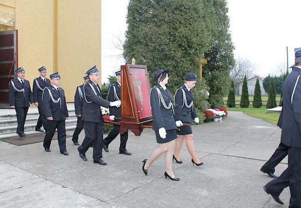 Perygrynacja krzyża cz. III