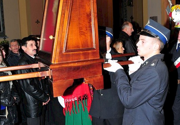 Perygrynacja krzyża cz. IV i Bierzmowanie
