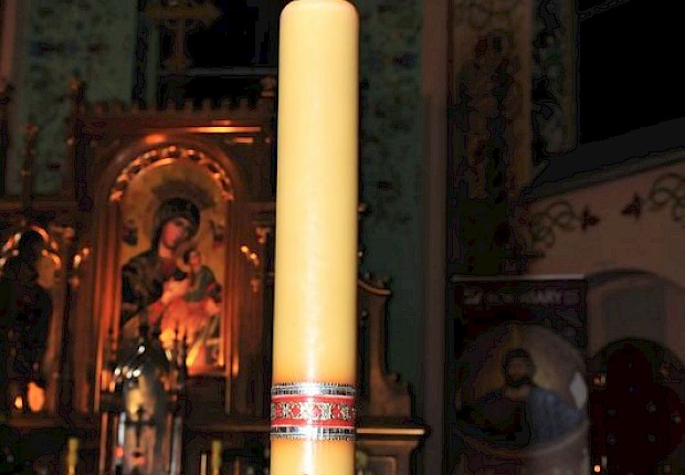 Wielka Sobota - poświęcenie pokarm&oacute;w i Wigilia Paschalna