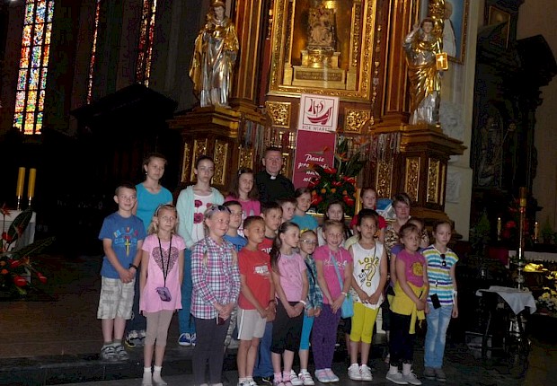 Pielgrzymka dzieci komunijnych na Kalwarię Pacławską