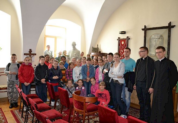 Pielgrzymka liturgicznej służby ołtarza do Kalwarii Pacławskiej