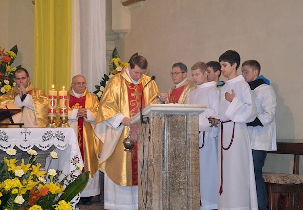Dekanalne rozgrywki w piłce halowej LSO