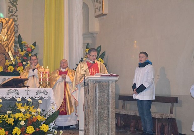 Dekanalne rozgrywki w piłce halowej LSO