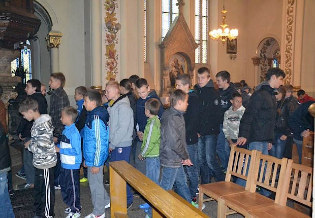 Dekanalne rozgrywki w piłce halowej LSO