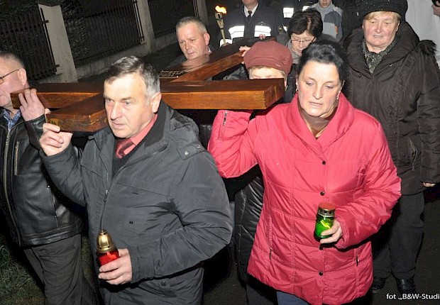 Misyjna droga krzyżowa