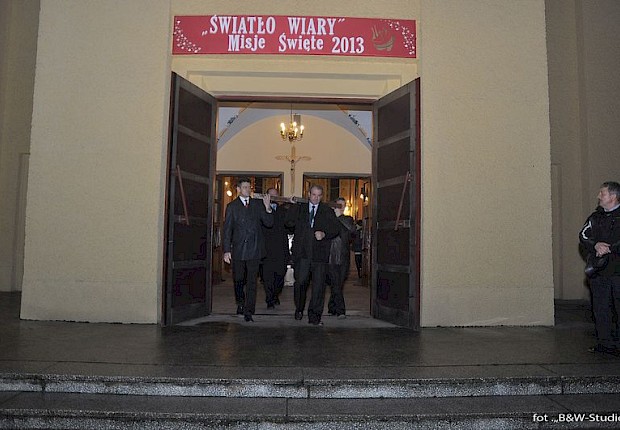 Zakończenie misji świętych