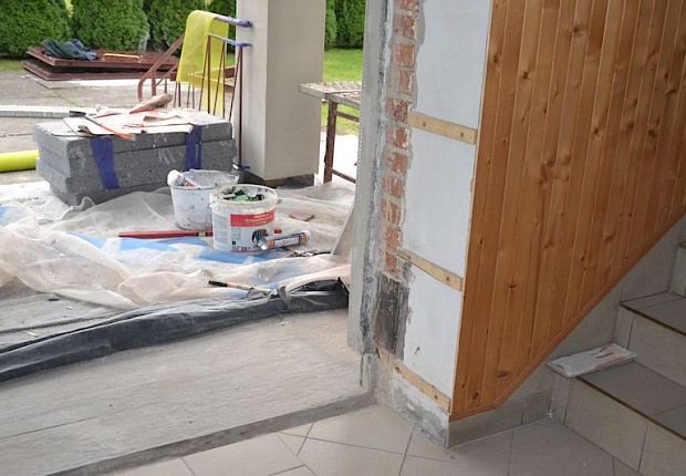 Termomodernizacja kościoła w Ożańsku - drzwi i okna