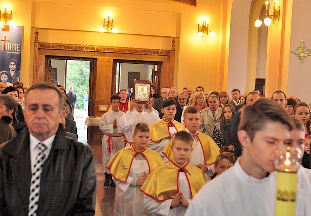 65 rocznica śmierci gen. Jarosza - Kamionki - poświęcenie i odsłonięcie tablicy pamiątkowej