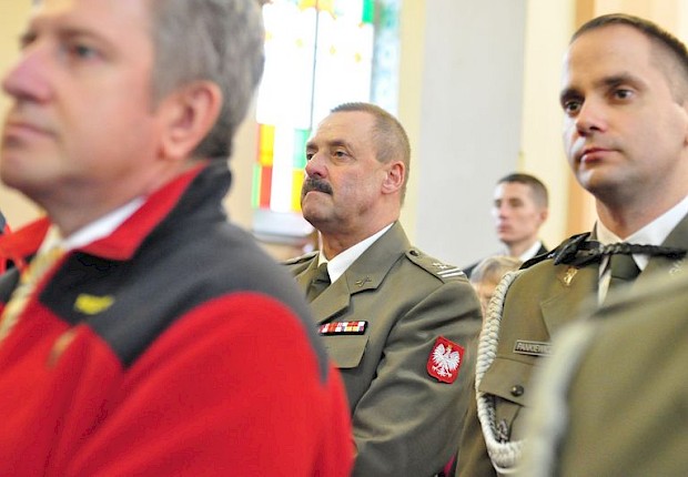 65 rocznica śmierci gen. Jarosza - Kamionki - poświęcenie i odsłonięcie tablicy pamiątkowej