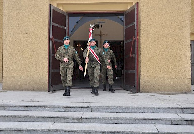 65 rocznica śmierci gen. Jarosza - Kamionki - poświęcenie i odsłonięcie tablicy pamiątkowej