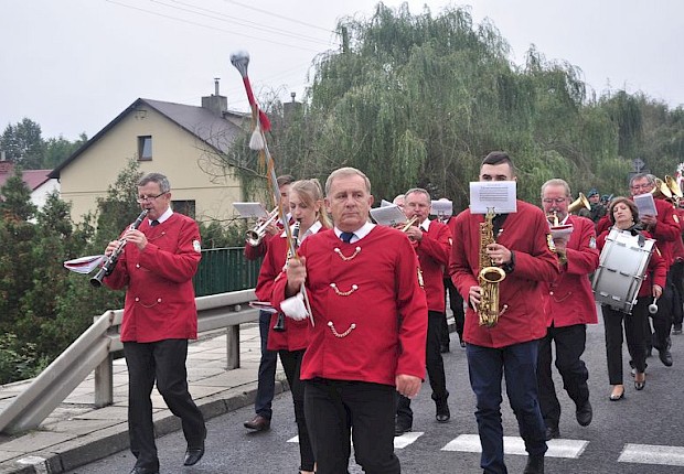 65 rocznica śmierci gen. Jarosza - Kamionki - poświęcenie i odsłonięcie tablicy pamiątkowej