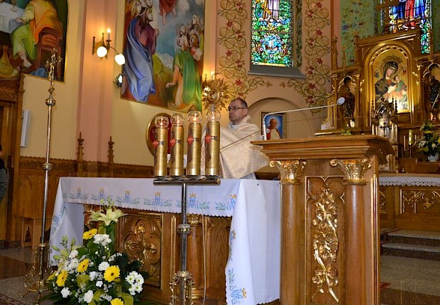 Czuwanie modlitewne i przyjęcie kandydat&oacute;w do posługi ministranta
