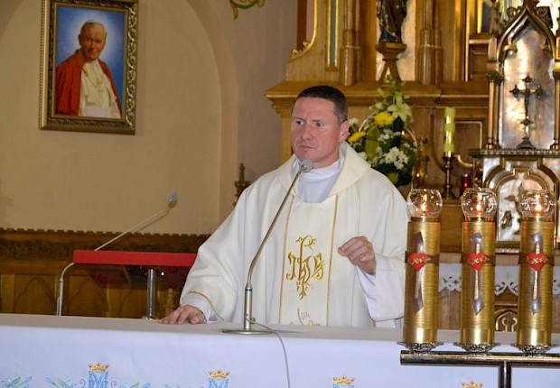 Czuwanie modlitewne i przyjęcie kandydat&oacute;w do posługi ministranta