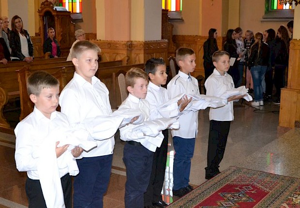 Czuwanie modlitewne i przyjęcie kandydat&oacute;w do posługi ministranta