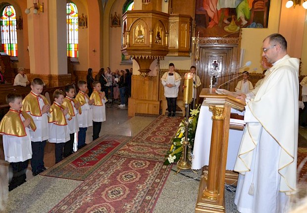 Czuwanie modlitewne i przyjęcie kandydat&oacute;w do posługi ministranta