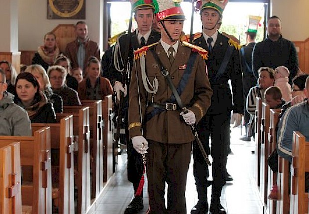 Poświęcenie pokarm&oacute;w wielkanocnych