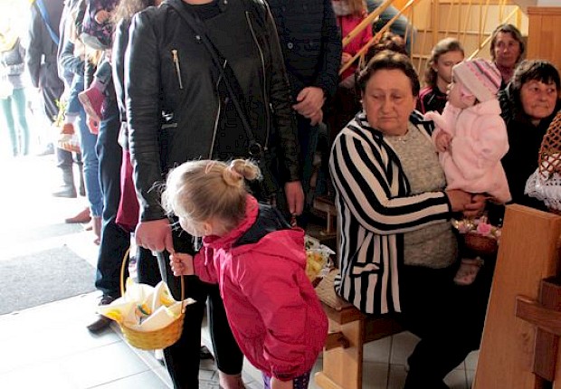 Poświęcenie pokarm&oacute;w wielkanocnych