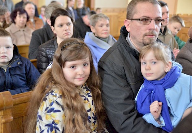 Poświęcenie pokarm&oacute;w wielkanocnych