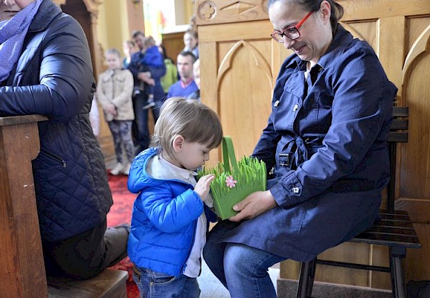 Poświęcenie pokarm&oacute;w wielkanocnych