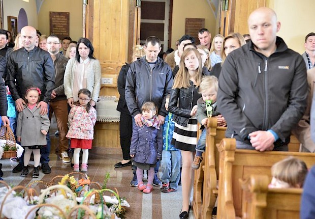 Poświęcenie pokarm&oacute;w wielkanocnych