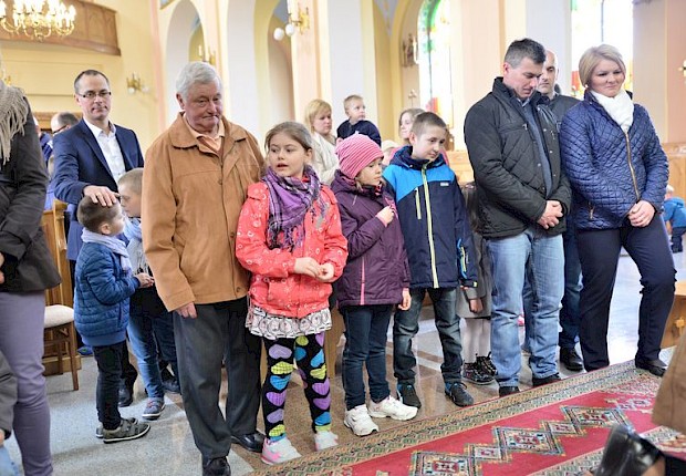 Poświęcenie pokarm&oacute;w wielkanocnych