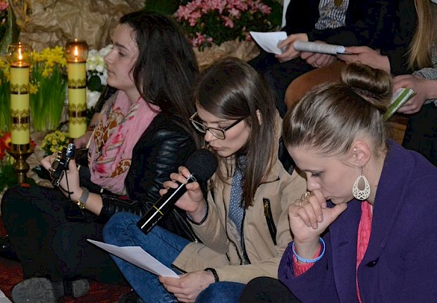 Adoracja przy Grobie Pańskim