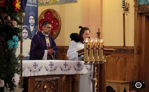 Parafialna droga krzyżowa