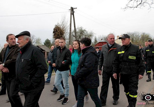 Parafialna droga krzyżowa