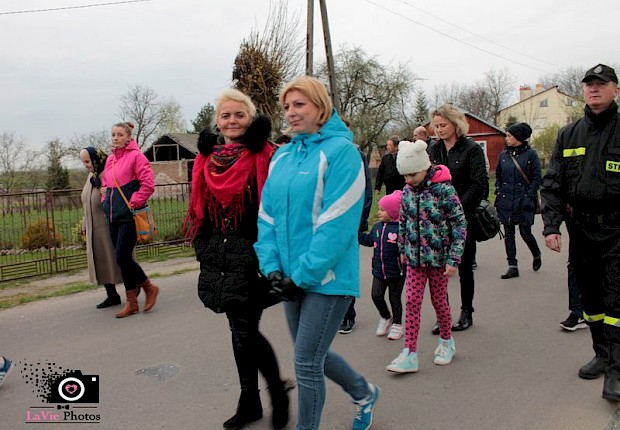Parafialna droga krzyżowa