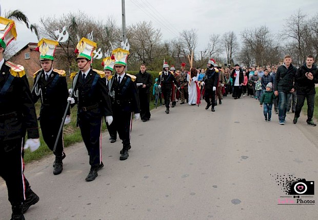 Parafialna droga krzyżowa