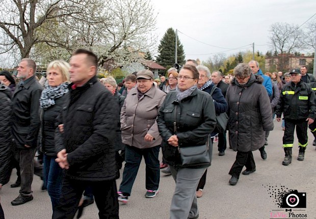 Parafialna droga krzyżowa