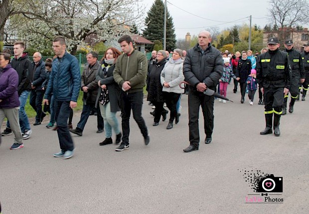 Parafialna droga krzyżowa
