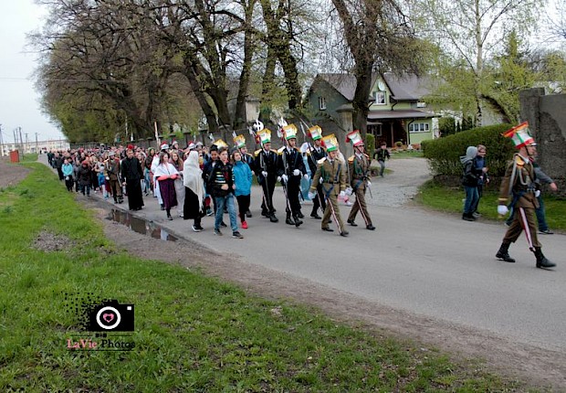 Parafialna droga krzyżowa