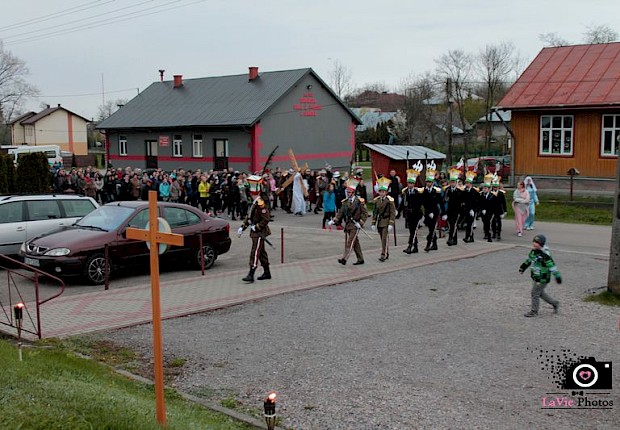 Parafialna droga krzyżowa