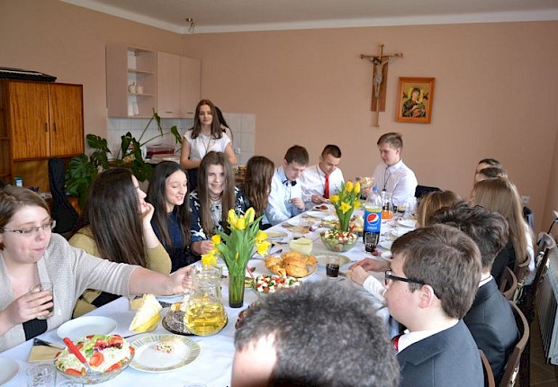 Zatwierdzenie Stowarzyszenia Ruchu Apostolstwa Młodzieży - Agapa