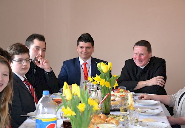 Zatwierdzenie Stowarzyszenia Ruchu Apostolstwa Młodzieży - Agapa